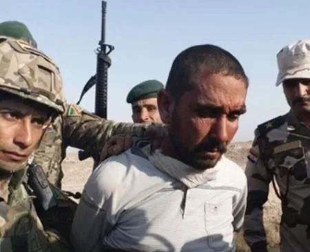 قاتل ۳هزار دانشجوی عراقی دستگیر شد +عکس