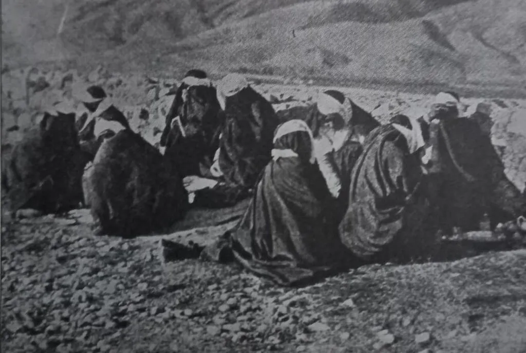 قبرستان نامشروع کجاست؟