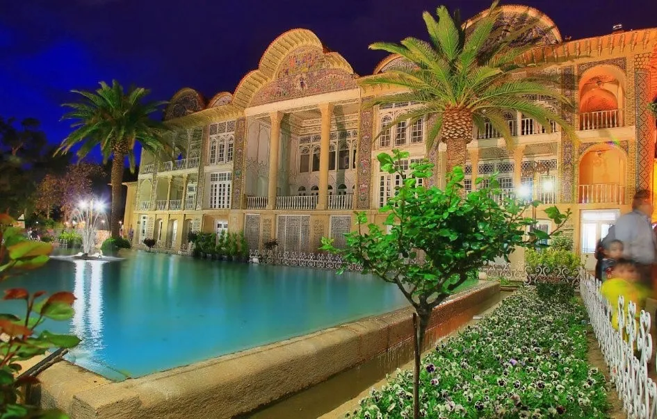 ۳ شب سفر زمینی به شیراز در هفته دوم نوروز ۱۴۰۱ چند ؟ + جدول