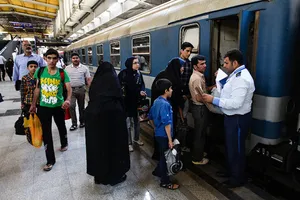 بلیط قطار امسال چقدر گران شد؟ بررسی میزان افزایش قیمت و جزئیات آن