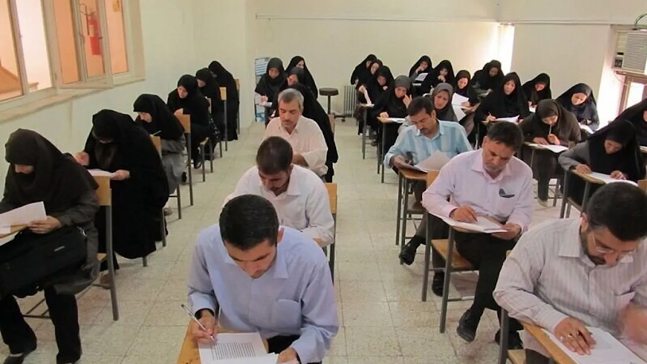 برگزاری آزمون استخدامی برای جذب معلم ابتدایی