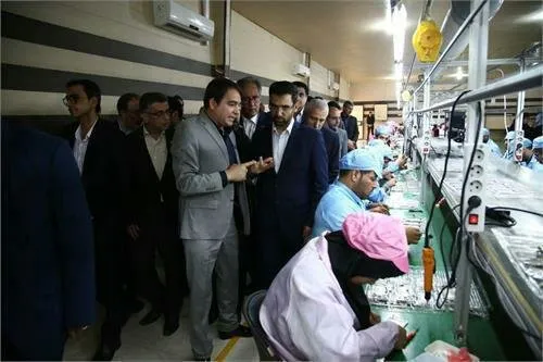 طراحی برنامه کنترل مخاطرات فضای مجازی برای کودکان