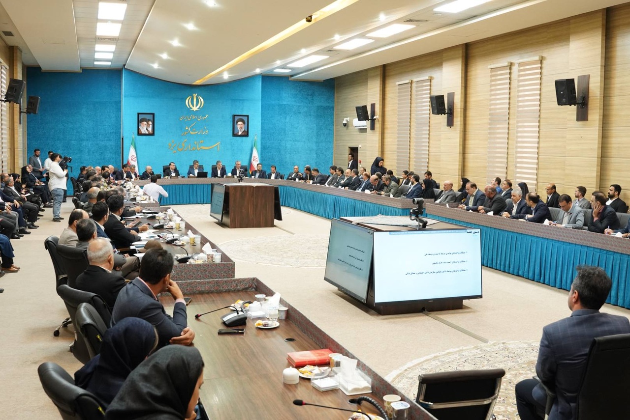 بانک مهر ایران می‌تواند نقش کلیدی در حمایت از تولید داشته باشد