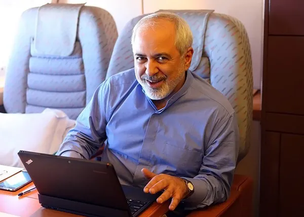 حاشیه هایی از سفر ظریف به وین +تصاویر