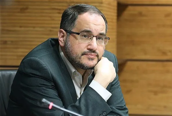 رابطه مالی دولت و نفت تغییر کند
