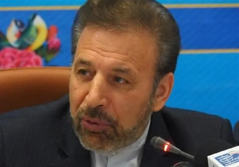 واعظی: آزادی قلم و بیان کشو را رو به جلو می‌برد