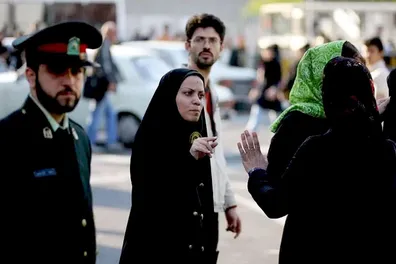 جنجال-سازی-دوباره-کیهان-جنگ-هم-موضوع-حجاب-را-از-اولویت-خارج-نمی-کند