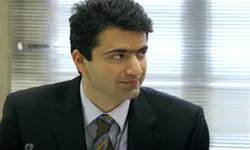 مقابله با قاچاق پلیسی نباشد