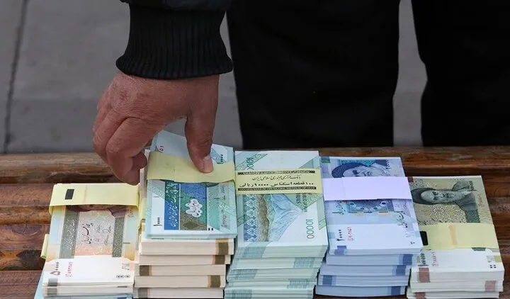 کاهش رشد پایه پولی به تنهایی زورش به تورم نرسید/ باید منتظر تورم های بالاتر باشیم؟