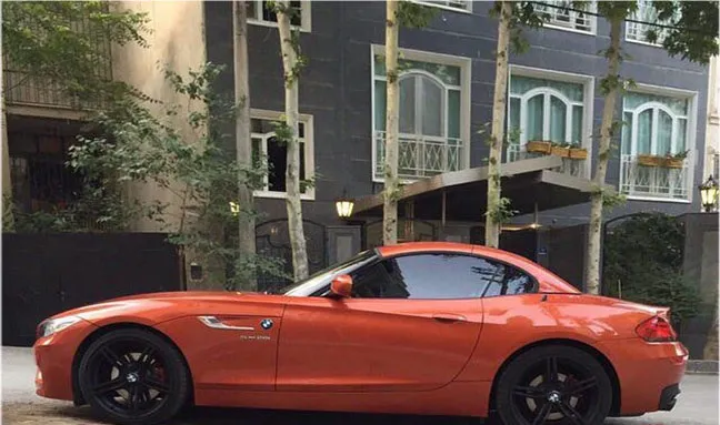 کوسه خوشرنگ BMW در تهران +عکس