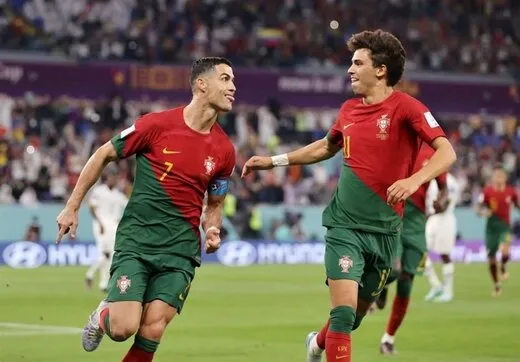 عمارت شگفت انگیز رونالدو در عربستان + عکس