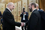 پشت‌پرده پیام مهم وزیر خارجه ارمنستان به ایران / در نشست با قالیباف چه گذشت؟