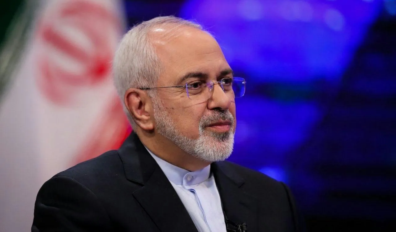 ظریف راهی باکو شد