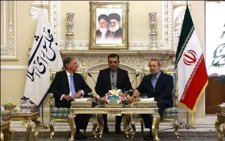 لاریجانی: رفتار انگلیس باید تغییر کند