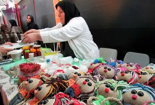 زنان همچنان شغل خود را از دست می‌دهند