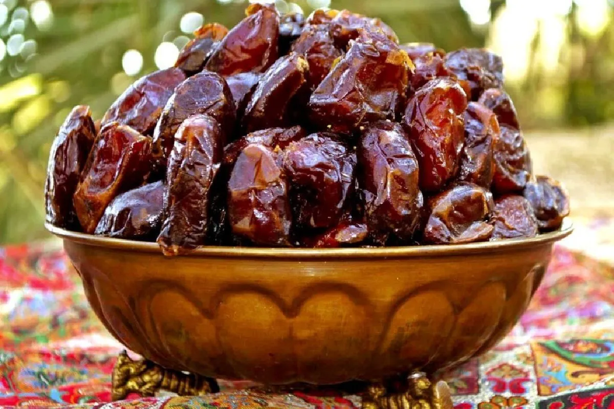 قیمت خرما در میادین میوه و تره‌بار هم افزایش یافت؟+ لیست قیمت انواع خرما