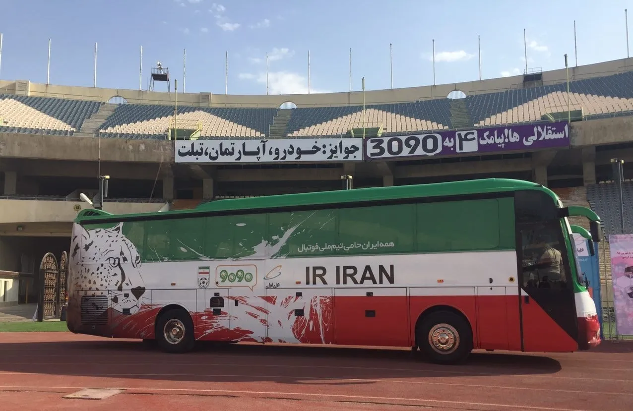 رونمایی از اتوبوس‌جدید تیم‌ملی+ تصاویر