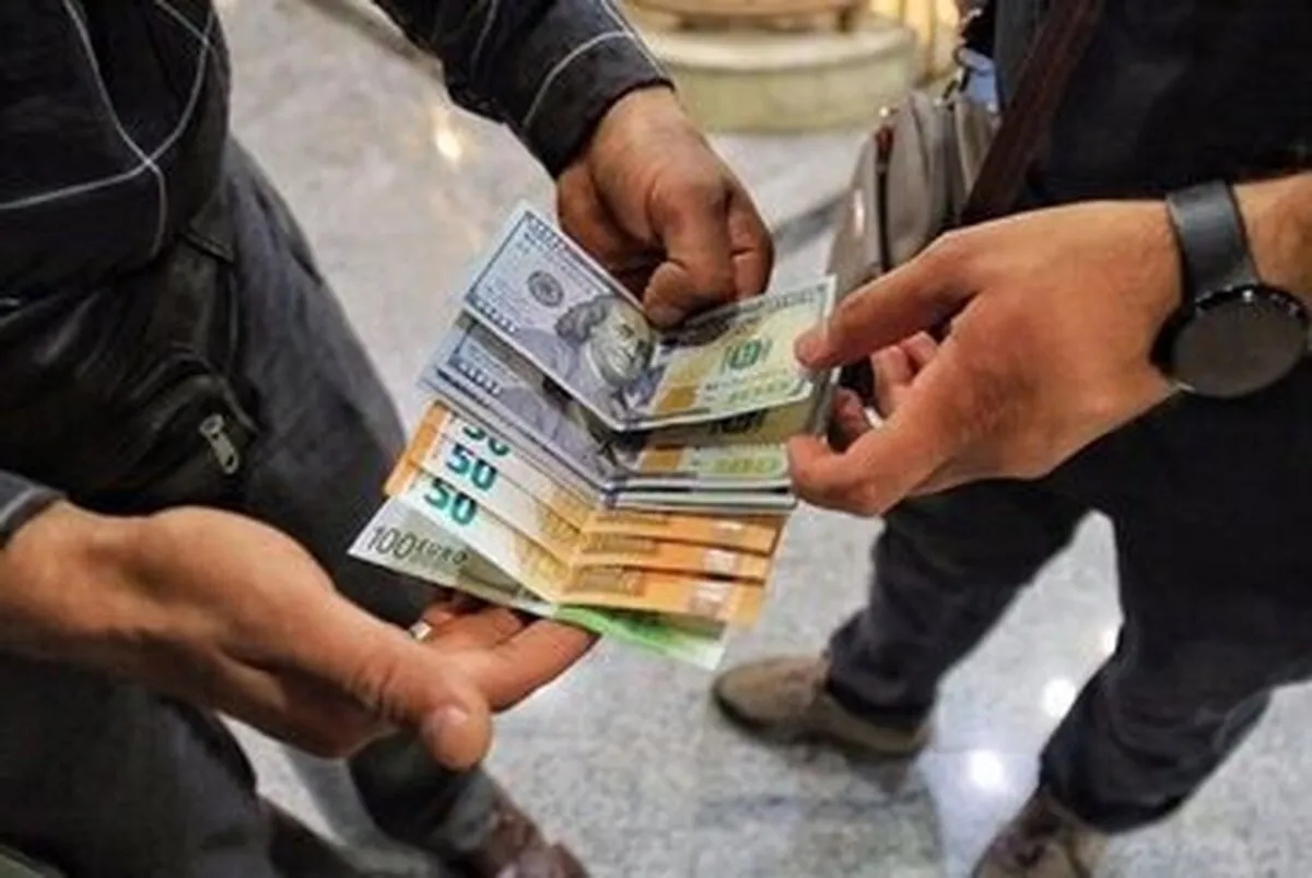 پیش‌بینی یک کارشناس از قیمت دلار تا پایان تیر ۱۴۰۴/ نرخ واقعی دلار را چگونه محاسبه کنیم؟