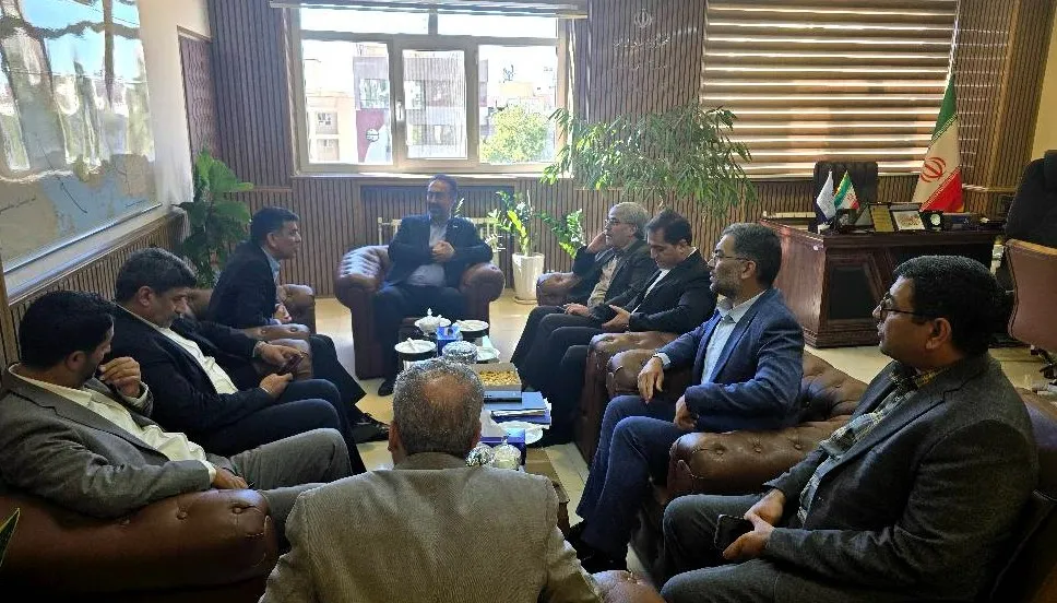نشست مشترک مدیرعامل بیمه معلم و مدیرکل آموزش&zwnj;وپرورش استان البرز برگزار شد
