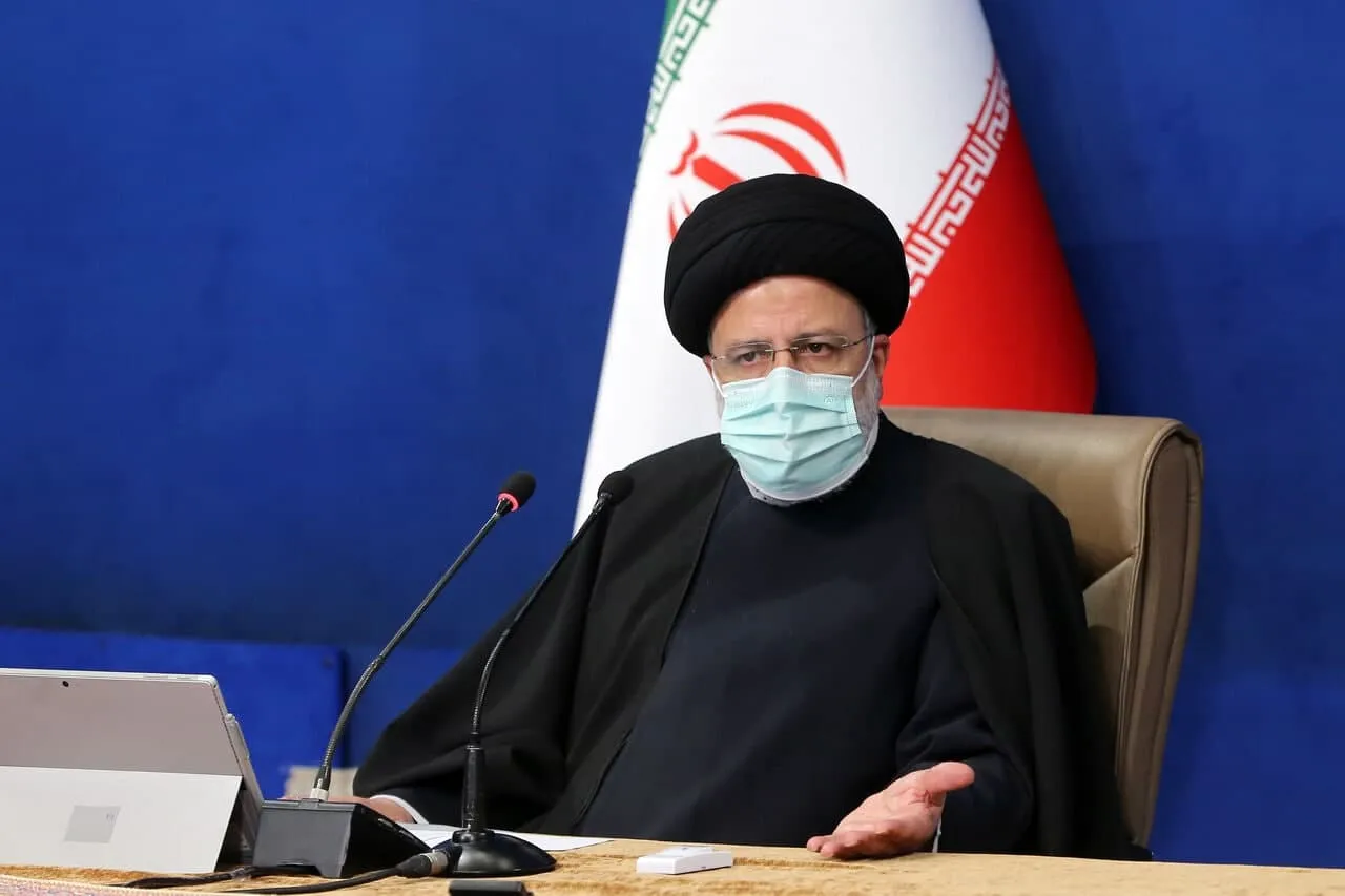 رییسی: اقتصادی که ۸۰ درصد آن دولتی است، مشکل دارد