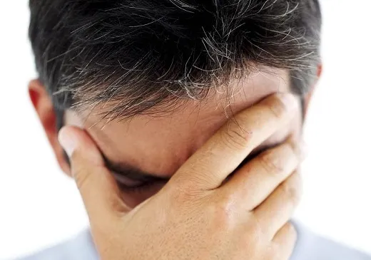 رفع سفیدی مو با شامپو شدنی است؟
