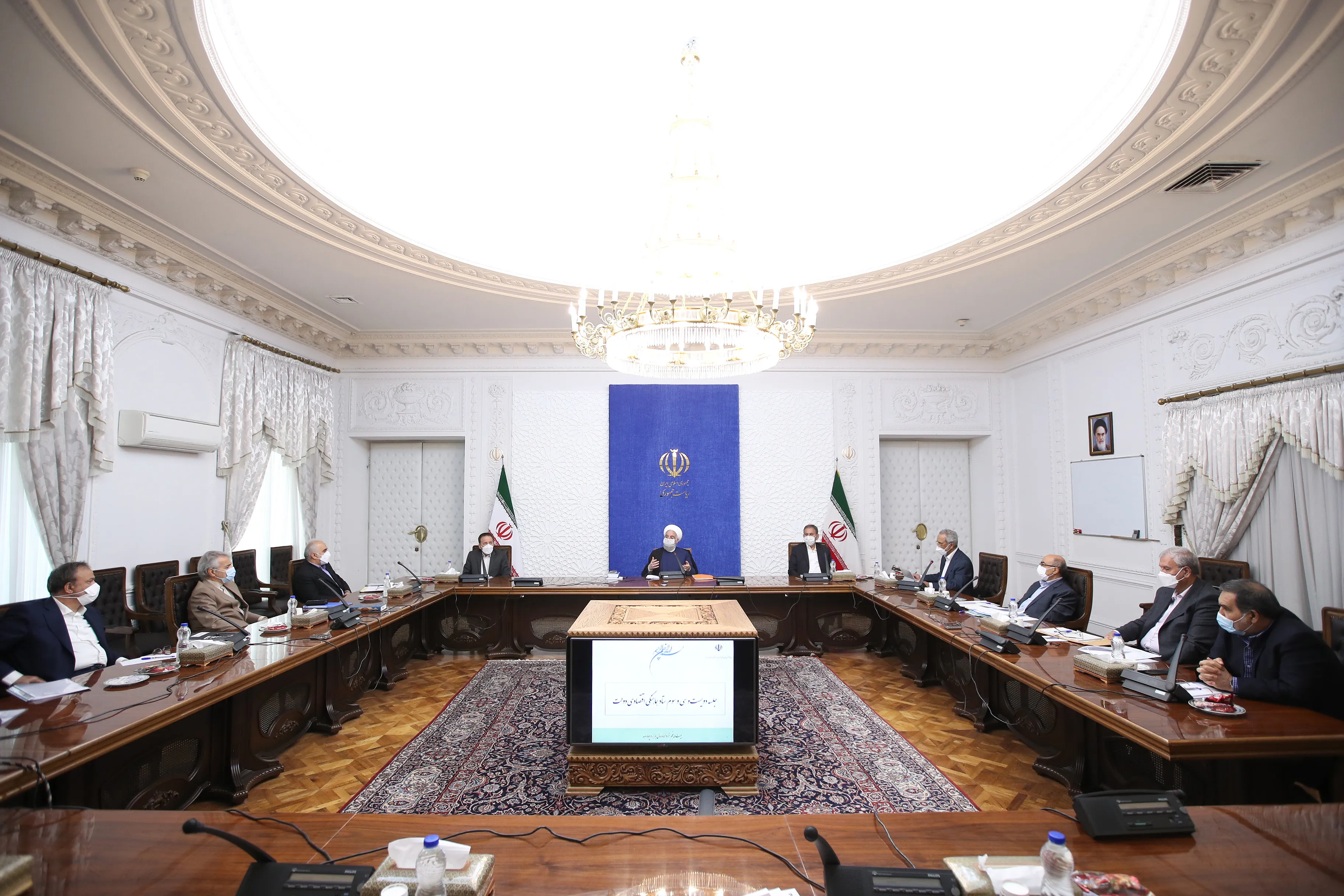 دنیا باید از جنایت ضد بشری دولت ترامپ علیه ملت ایران آگاه شود / تحریم به عنوان جنایتی خاموش علیه بشریت شناخته شود