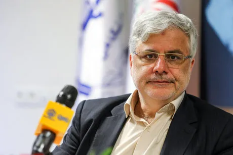 مدیر عامل تامین اجتماعی: جدایی بیمه درمان عوارض دارد