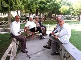 سن بازنشستگی در ایران را افزایش دهید