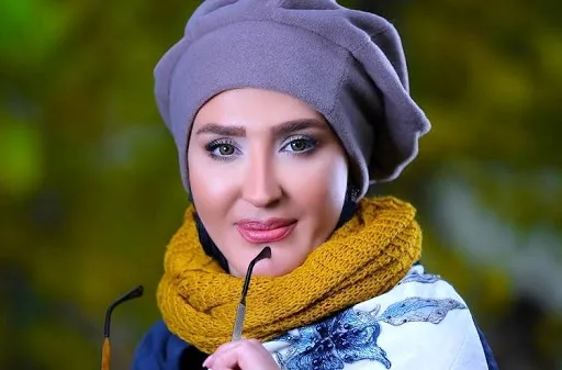 باغ و ماشین لاکچری زهره فکور صبور  + عکس