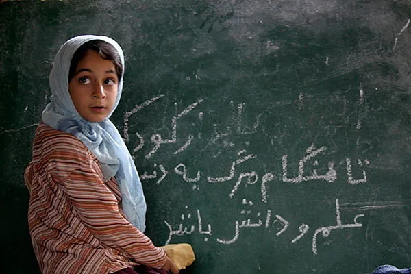 بچه‌های بازمانده از تحصیل در کدام مناطق زندگی می‌کنند؟