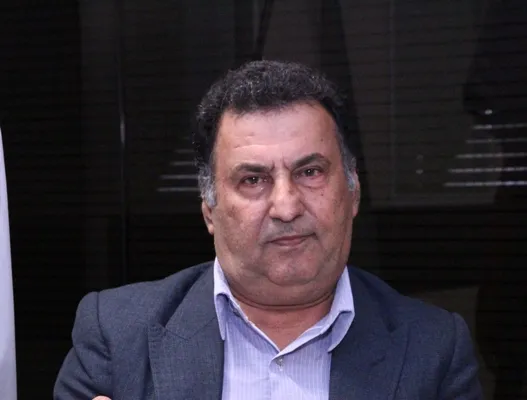 بازار آهن رکود زده است