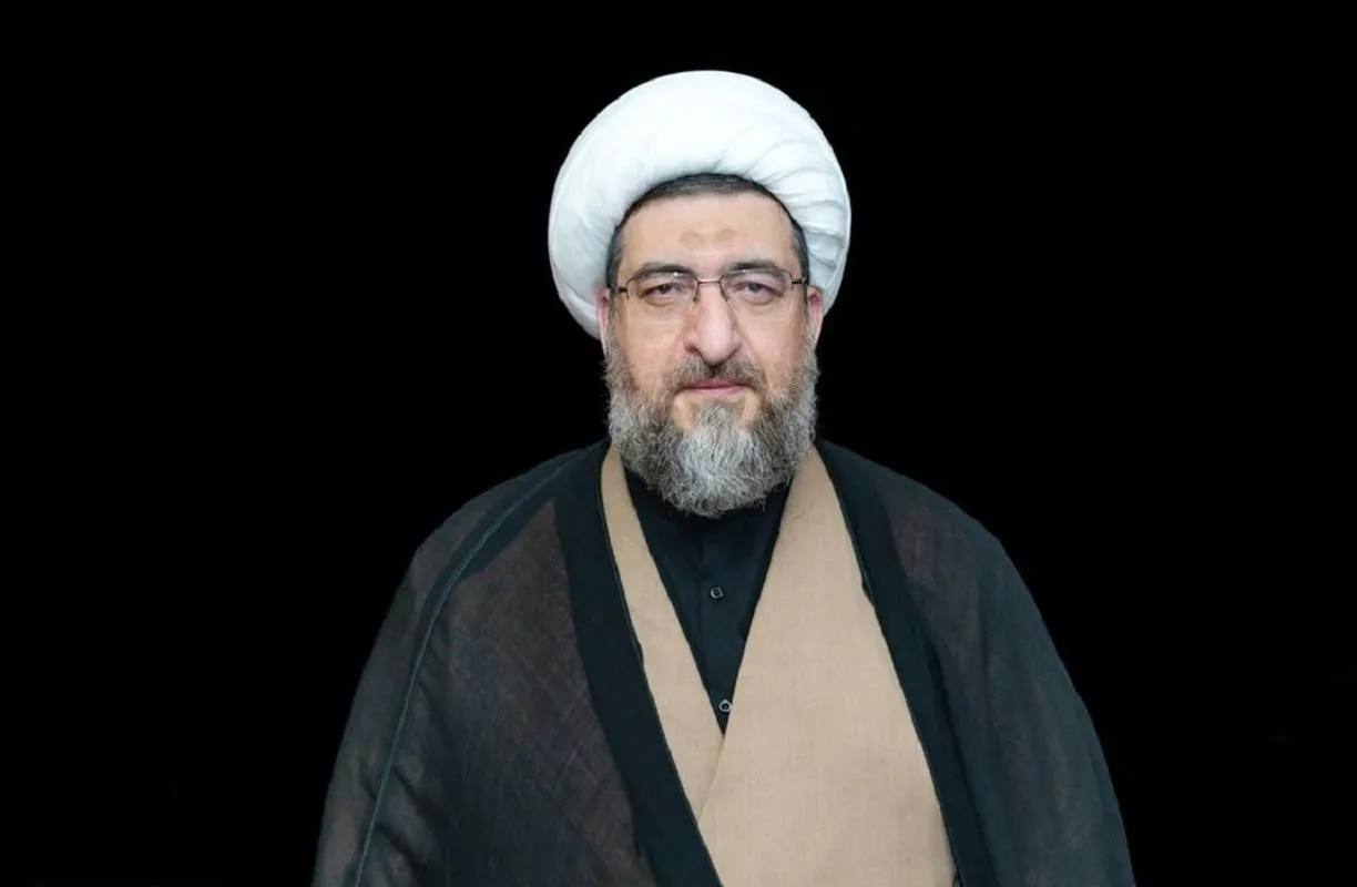 امام جمعه جدید تبریز کیست؟ / لحظه اهدای حکم + فیلم