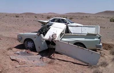 ۱۰ زخمی در واژگونی وانت پیکان