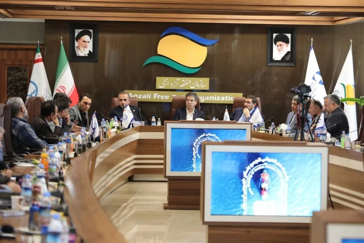نشست اعضای انجمن بنادر خصوصی ایران در بندر كاسپین