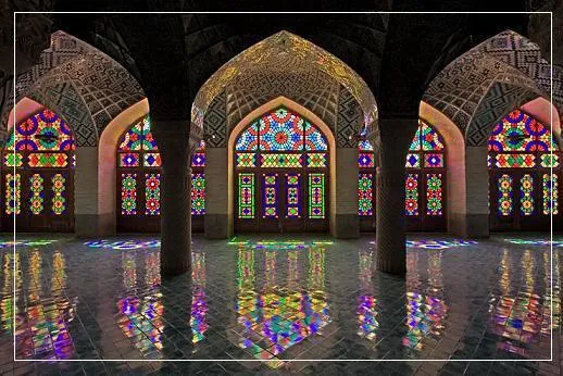 شلاقی به نام اقتصاد بر سر معماری