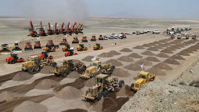 کاهش ترافیک تهران با ساخت ۲آزادراه