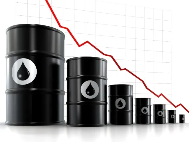 کاهش قیمت جهانی نفت