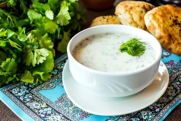 آش خوشمزه ای که شب عید می پزند