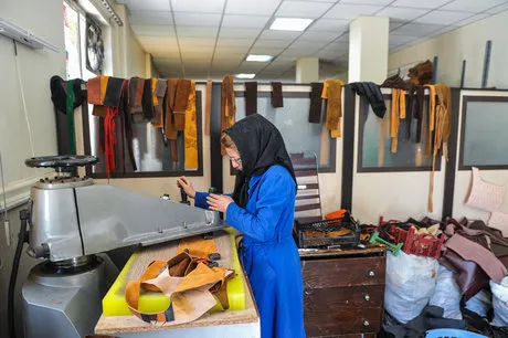 بیش از یک میلیون و ٣۰۰ هزار زن سرپرست‌ خانوار تحت پوشش هیچ نهادحمایتی نیستند