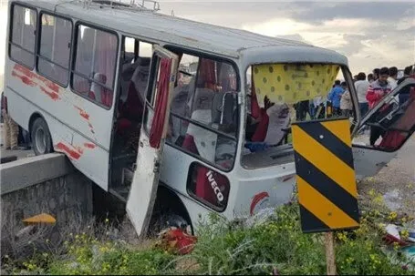 سانحه برای یک اتوبوس حامل دانشجویان در جوانرود