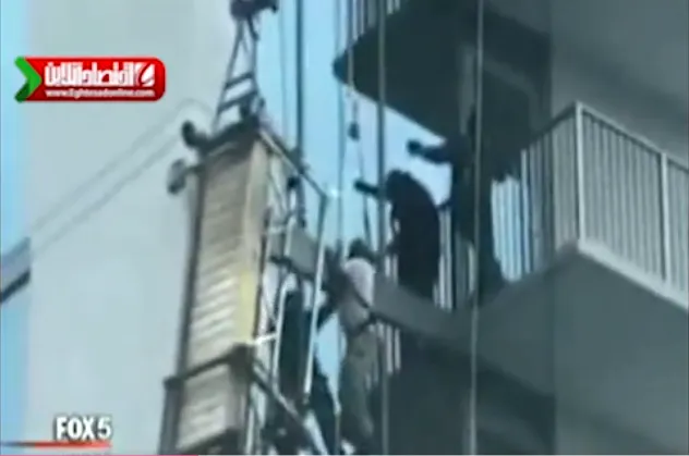 حادثه در بالابر ساختمان در آتلانتا +فیلم