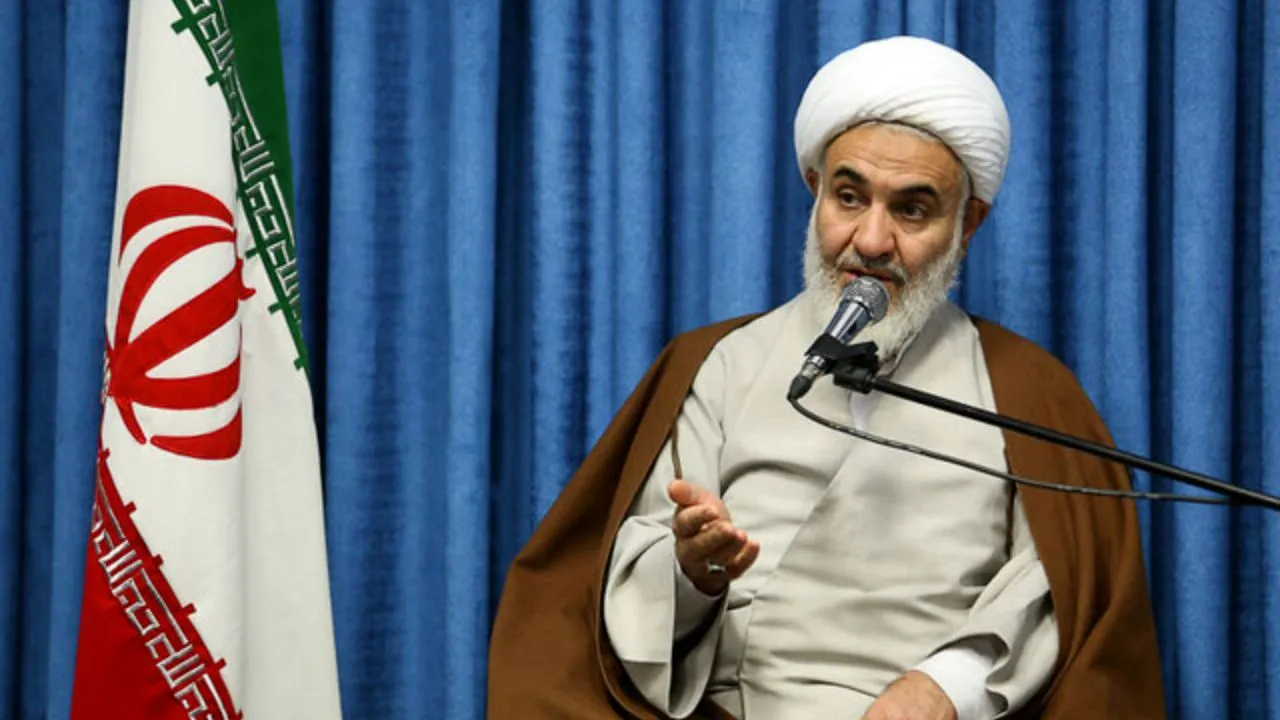 امام جمعه قزوین: اگر قرار است طبری آزاد باشد، همه ما را زندانی کنید