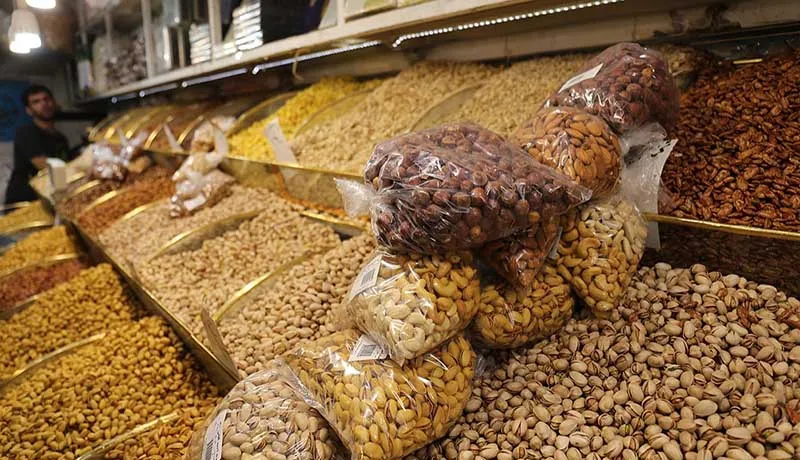 قیمت آجیل شب یلدا ۱۸۰ تا ۲۷۵ هزار تومان است