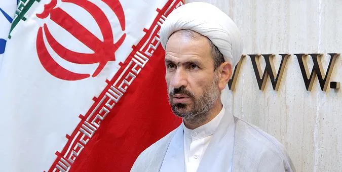 پیام جنجال سفر خانواده قالیباف این است که مجلس روی طرح صیانت مصر باشد