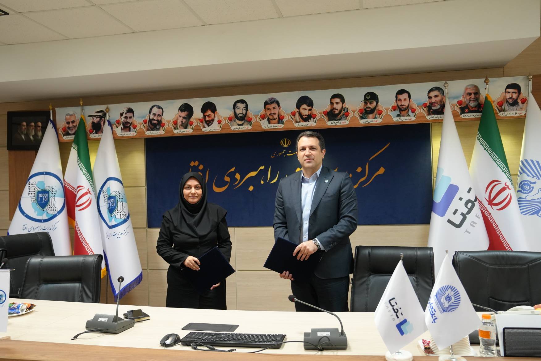 تفاهمنامه همکاری هلدینگ «تفتا» و مرکز مدیریت راهبردی «افتا»؛ گامی در مسیر تقویت تابآوری سایبری و پایداری کسبوکار در صنعت مالی تفاهمنامه همکاری هلدینگ «تفتا» و مرکز مدیریت راهبردی «افتا»؛ گامی در مسیر تقویت تابآوری سایبری و پایداری کسبوکار در صنعت مالی