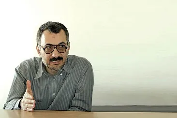 سعیدلیلاز : به اقتصادمقاومتی خوش‌بینم