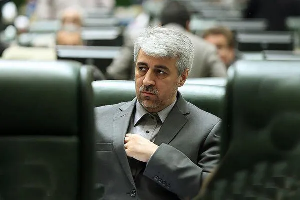 استیضاح وزیر ورزش تحویل هیات رییسه مجلس شد