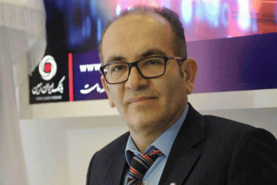 دریافت رمز پویا در اپلیکیشن موبایلی بانک ایران زمین