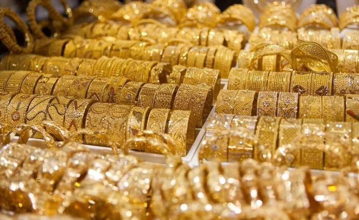 آخرین قیمت طلای ۱۸ عیار امروز پنجشنبه ۱۶ بهمن ۱۴۰۴ / طلا با حمایت دلار افزایشی ماند