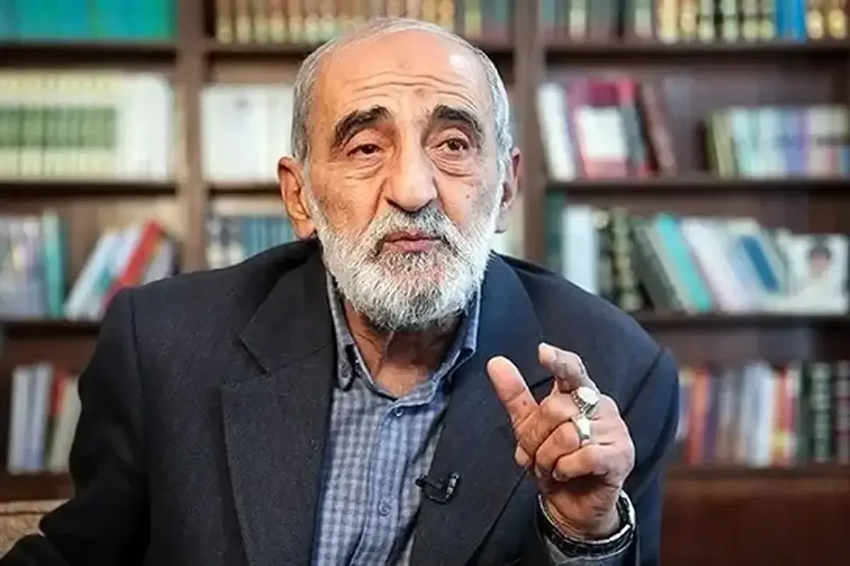 شریعتمداری: رهبر جدید انقلاب برگزیده امام زمان است نه خبرگان